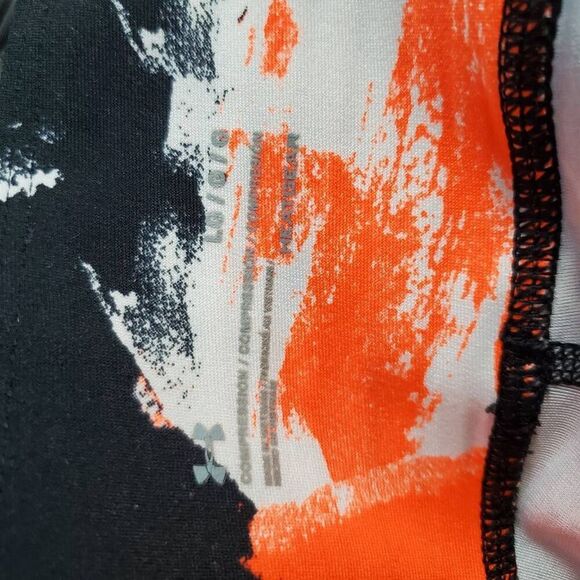 Under Armour HeatGear Compression Capri Leggings Women’s Size SM Black Orange Pr - Picture 4 of 5
